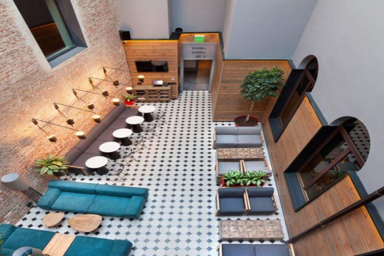 Ferenc Hotel & Restaurant Лвив Екстериор снимка